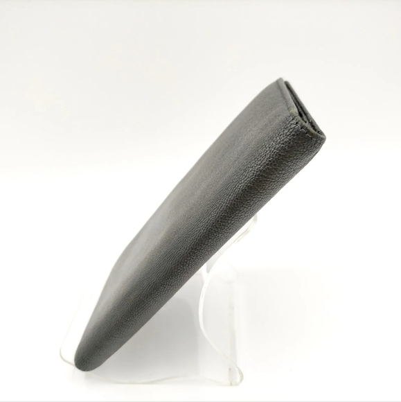 CHANEL Long Bifold Coco Button Black Leather Wallet - Picture 8 of 8